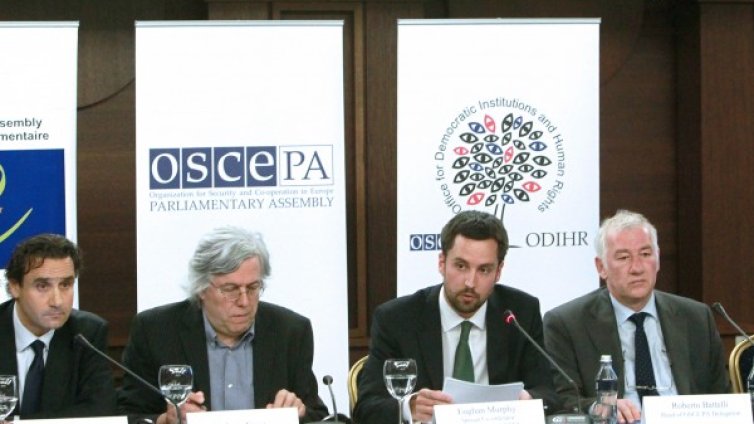 Вотът е легитимен, казаха международните наблюдатели 