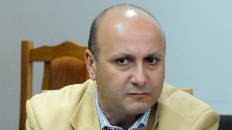 Флоров казва "сбогом" на МВР