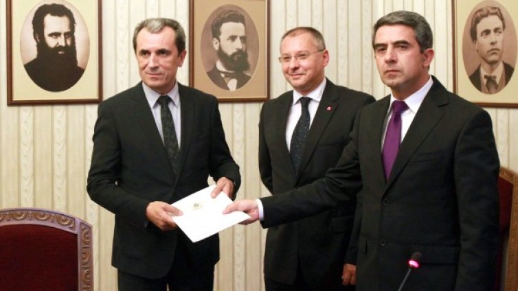 Дадох световен пример за бързане за кабинета, сияе Плевнелиев 