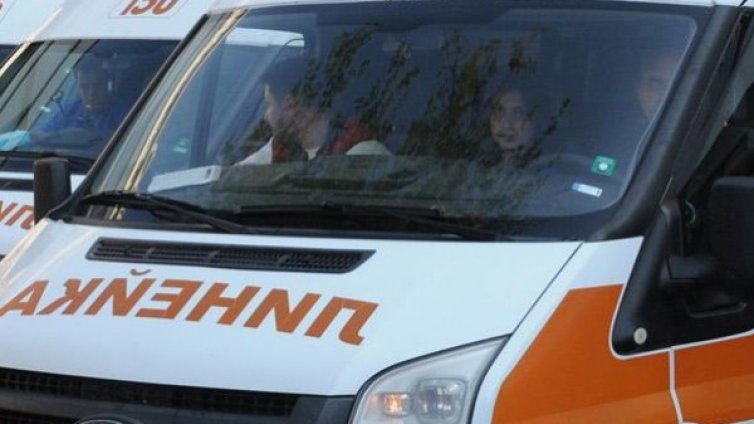 Осъдиха мъж на 3 месеца затвор за нападение над медици