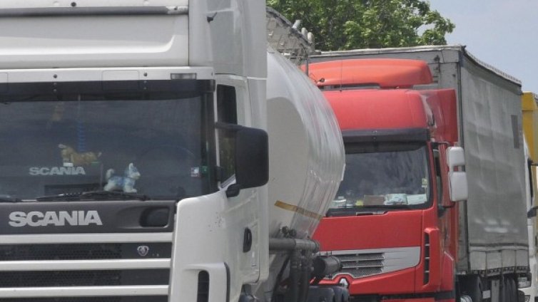 Сръбски митничари спряха контрабанда на лекарства за левкемия