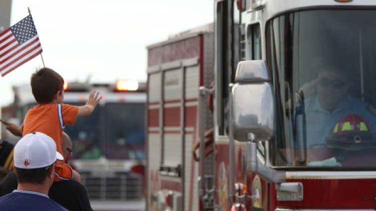 Пожар в Калифорния евакуира 3000 души