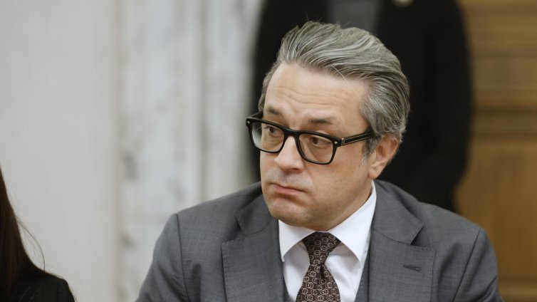 Биков очаква нова политическа криза по-скоро от предвиденото