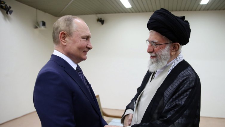 Путин: Смъртта на Хаменей е цинично убийство
