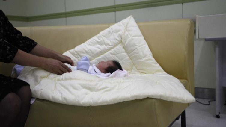 Картонени кутии за бебета... по финландски 