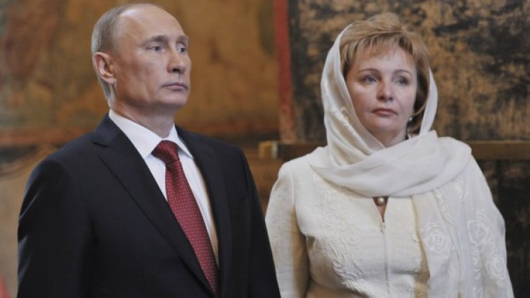 В Русия се вълнуват кога Путин ще се ожени пак 