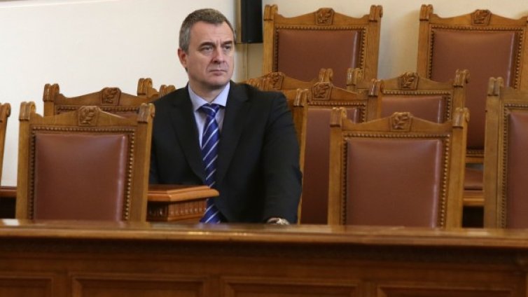 Не съм ничий човек, правя това, което е правилно!