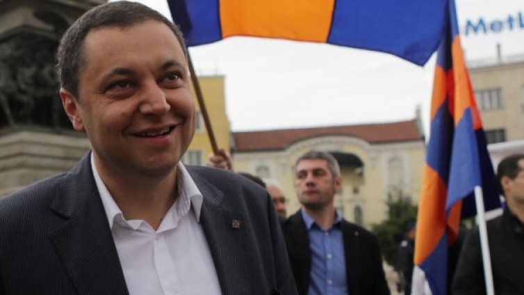 РЗС: "Aтака" готви провокация!