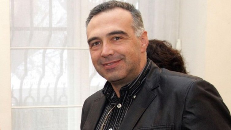 Не търсим замове по кръстовища, да не говорят само "банкянски"