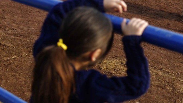 Децата от ЕС - заплашени от бедност заради кризата