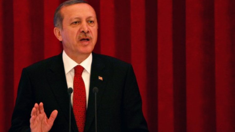 Ердоган против абортите: Не на "кастрирането"!