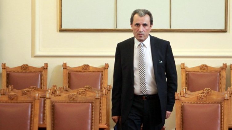 Има ли пилот в самолета на Орешарски?