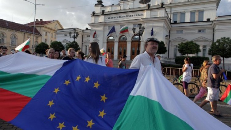 Задават ли се още едни предсрочни избори?