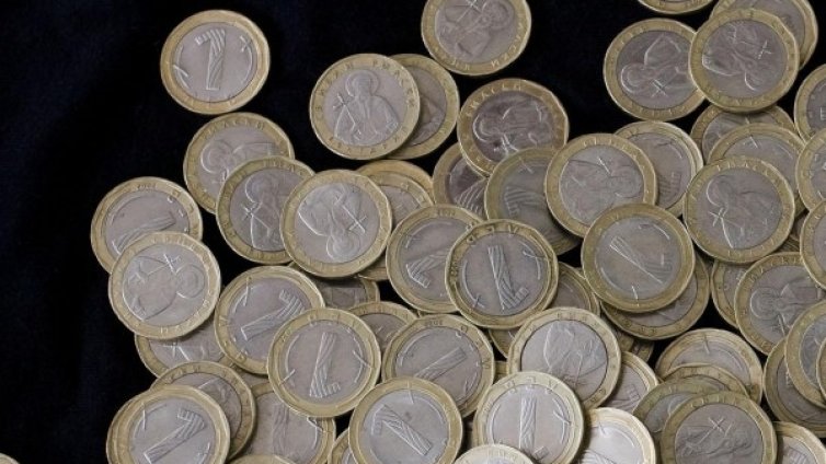 Всеки трети у нас: Намалиха ми заплатата!