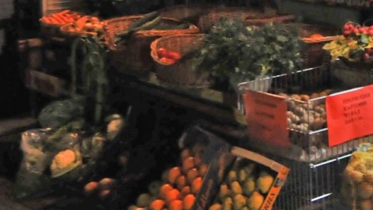 Цените на храните на едро падат през юни