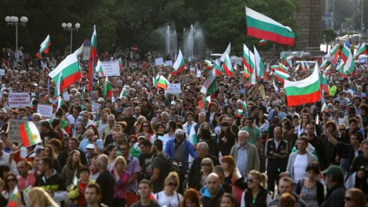 Не ни трябва нов изборен кодекс, а нови лидери