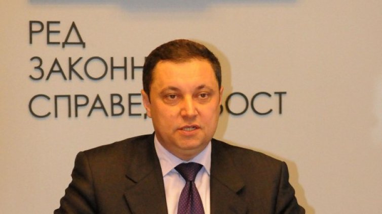 РЗС ще сезира КС, иска забраната на "Атака"