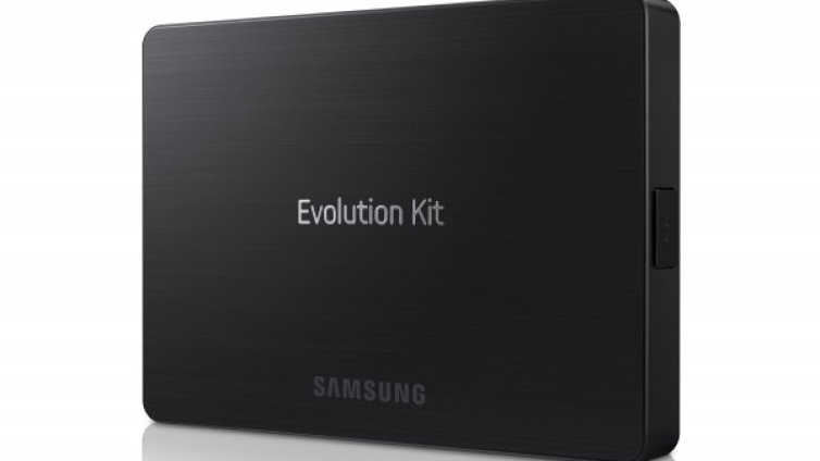 Samsung преобразява smart телевизорите с Evolution Kit