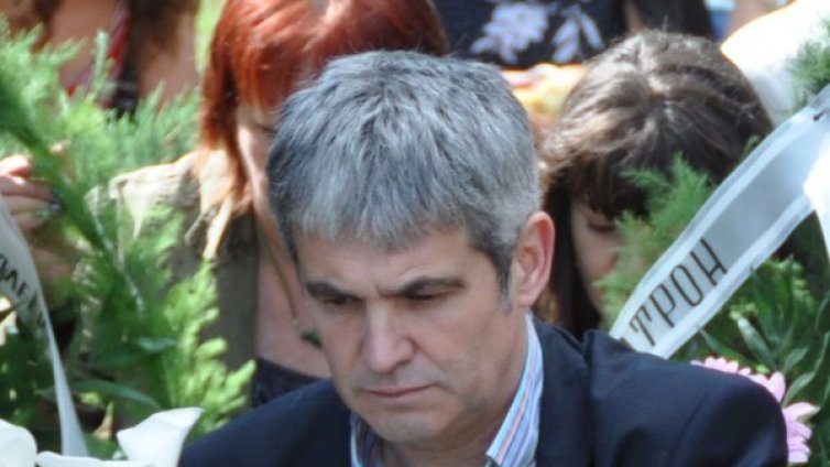 И КНСБ поиска предсрочни избори 