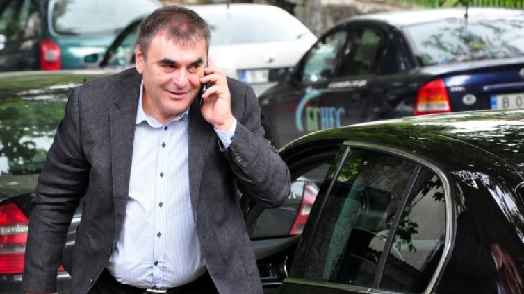 Папазов не е много щастлив, че му зачисляват Авиоотряда