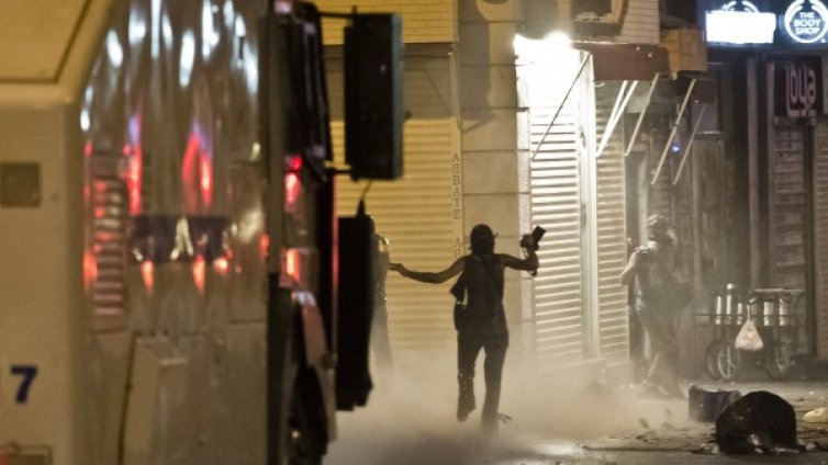 "Музей на вандализма" на протестиращите