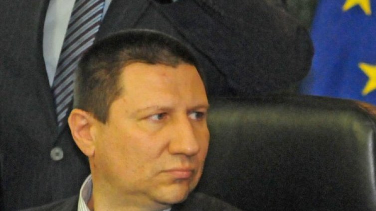 Тайните на властта в едно тефтерче на Златанов 