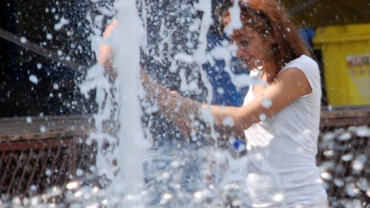 Фурна в Сандански и Пазардиж, живакът надхвърли 38&deg;С