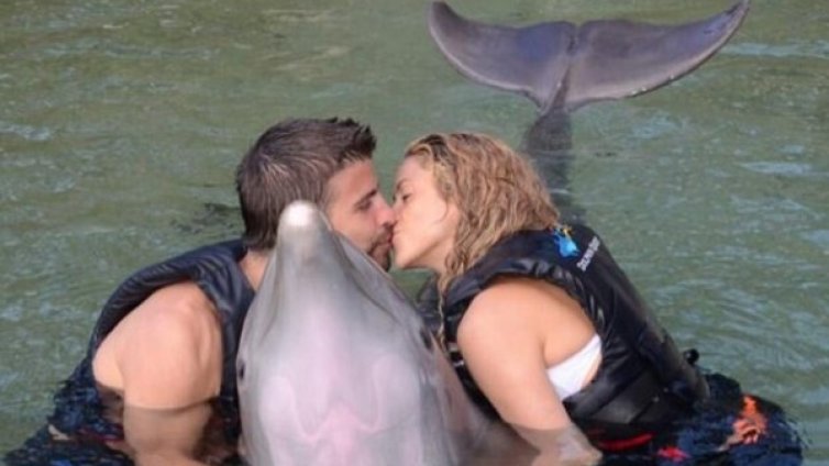 Романтичната почивка на Шакира и Жерар провокира завист и усмивки