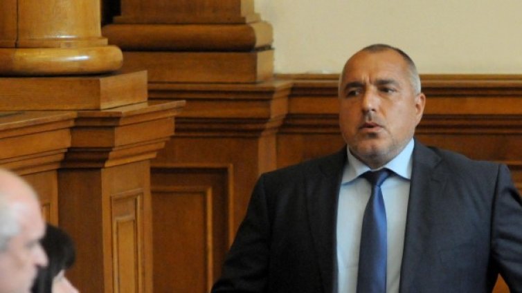 Какво свършиха депутатите, преди да тръгнат към морето