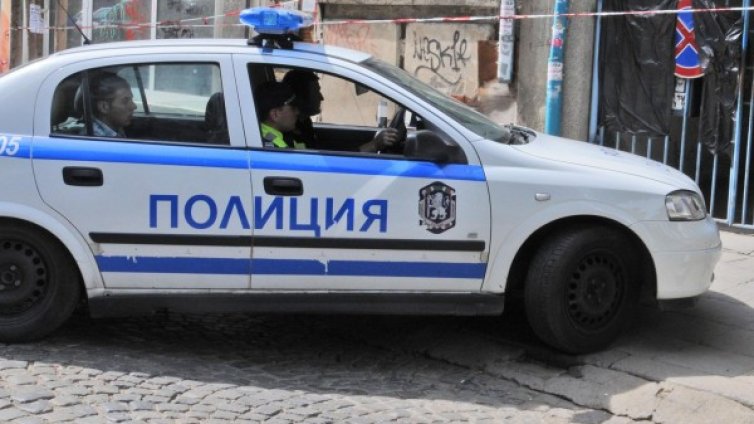 Откриха обесен мъж в Благоевградско