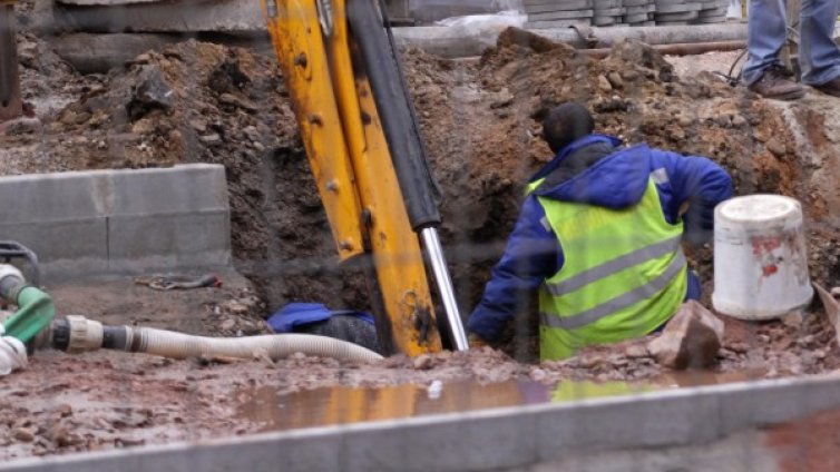 Водата в "Бункера" спира в понедлник и вторник