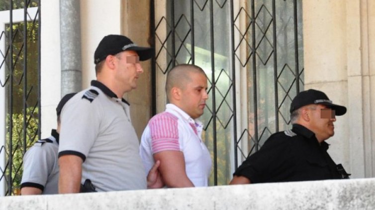Екстрадират българин в САЩ заради банкови измами