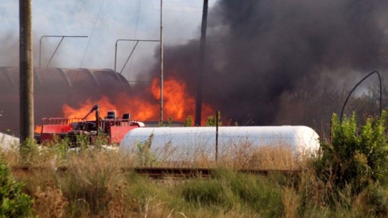 Ситуацията е овладяна, успокоява областен управител за Езерово