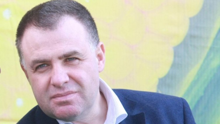 Оставам приятел с Борисов, но някой трябва да каже баста!