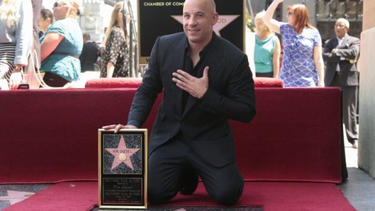 Вин Дизел получи звезда на холивудската Алея на славата