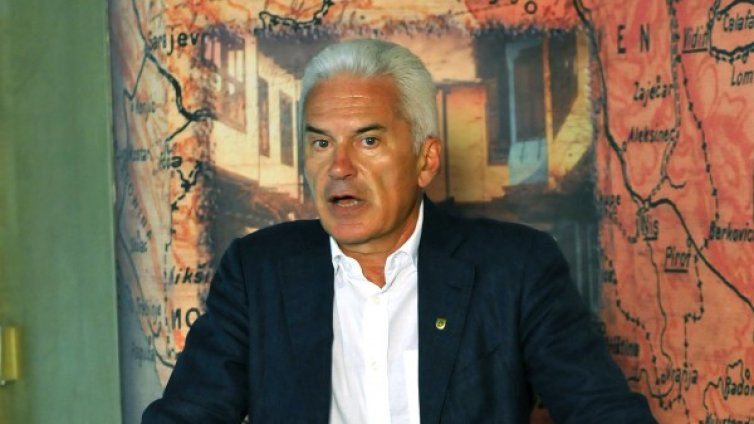 "Атака" зове за неутралитет при конфликт в Близкия изток