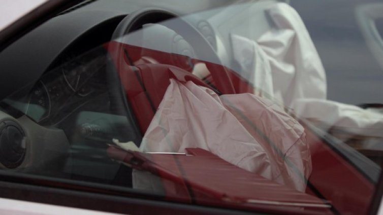 Петима пострадаха при катастрофа в Плевен