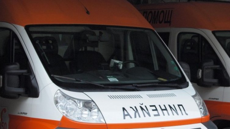 Кола по таван, жена се бори за живота си