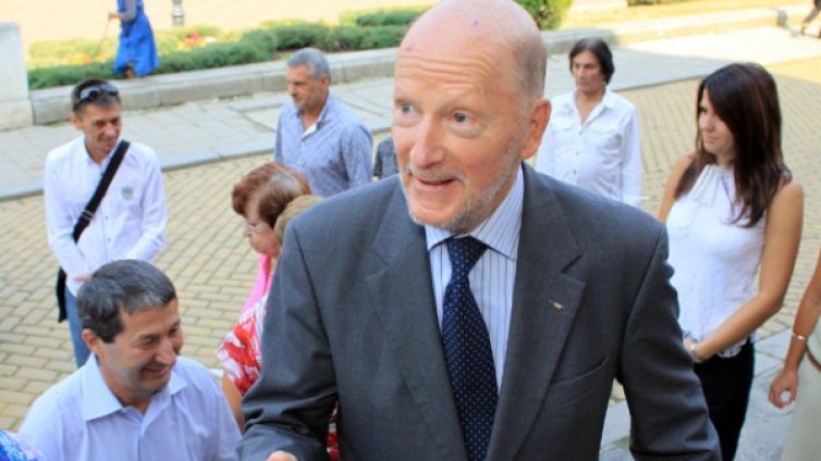 Нови избори, пак протести! Това ли е най-демократичното? 