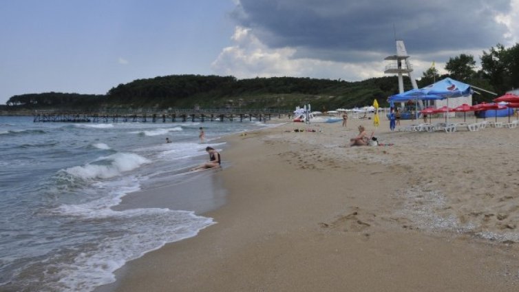 Издирват самоличността на удавник