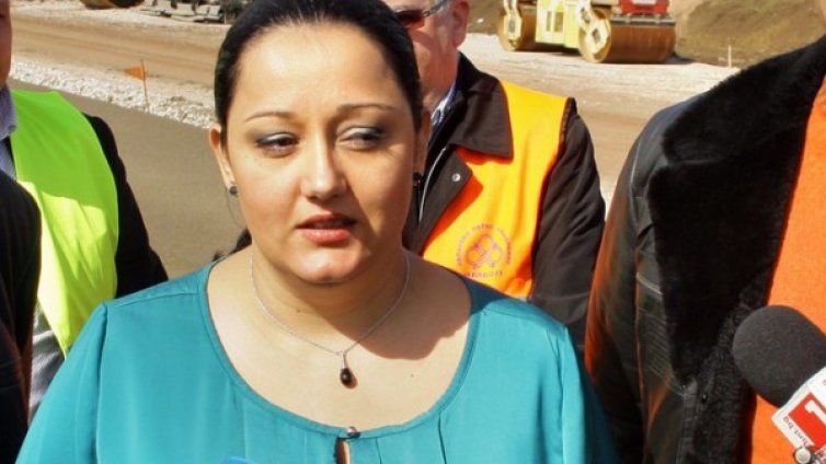 Павлова не ще да строим "Хемус" на концесия 