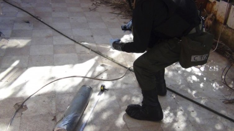 Сирия "приветства" контрол върху химическите й оръжия