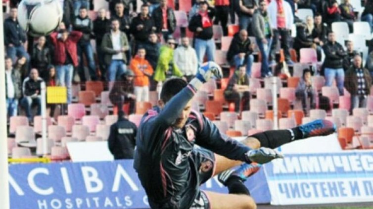 Турци пожелаха вратар на ЦСКА 