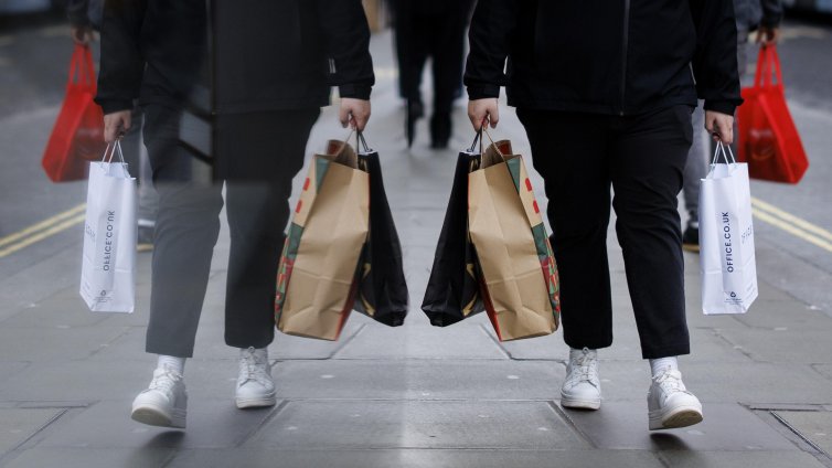 Защо богатите напускат Лондон?