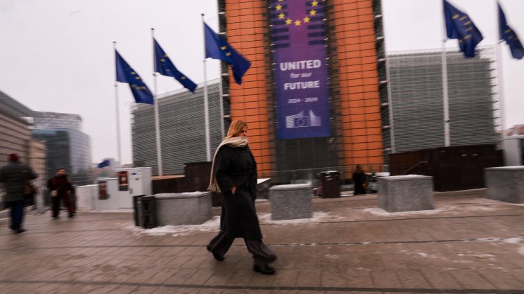 ЕС иска повече яснота за искането на Тръмп за военните кораби в Ормуз