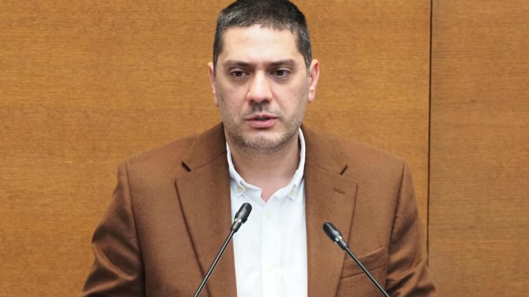 Гаджев: Явно ситуацията с кабинета "Гюров" е потресаваща, щом играят с "ядрената карта&ldquo;