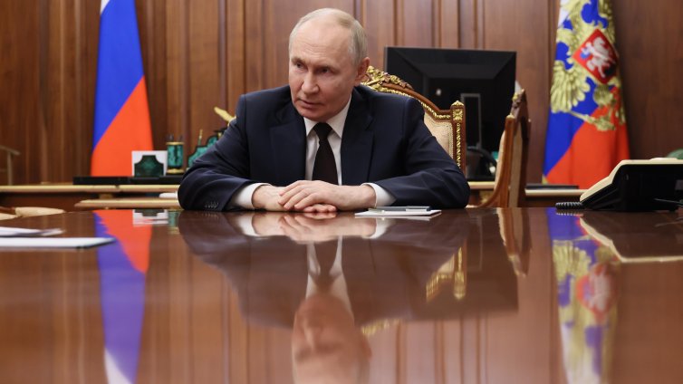 Путин: Русия помогна на Америка към независимостта ѝ с пари и оръжие 