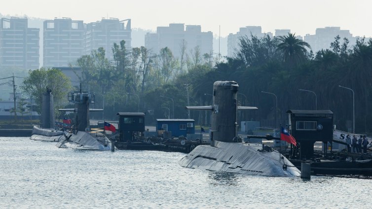 Американският флот ускорява производството на подводници клас "Вирджиния"