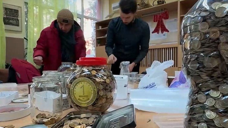 Събраха милион жълти стотинки за вибрафон в училище 