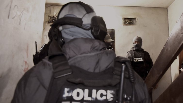 При спецакция: Трима в ареста за трафик на хора и сексуална експлоатация